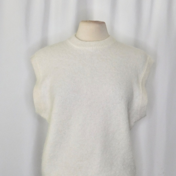 ZARA White Alpaca Wool Boxy Sleeveless Sweater Oyster White Knit Solid Large - Picture 4 of 16